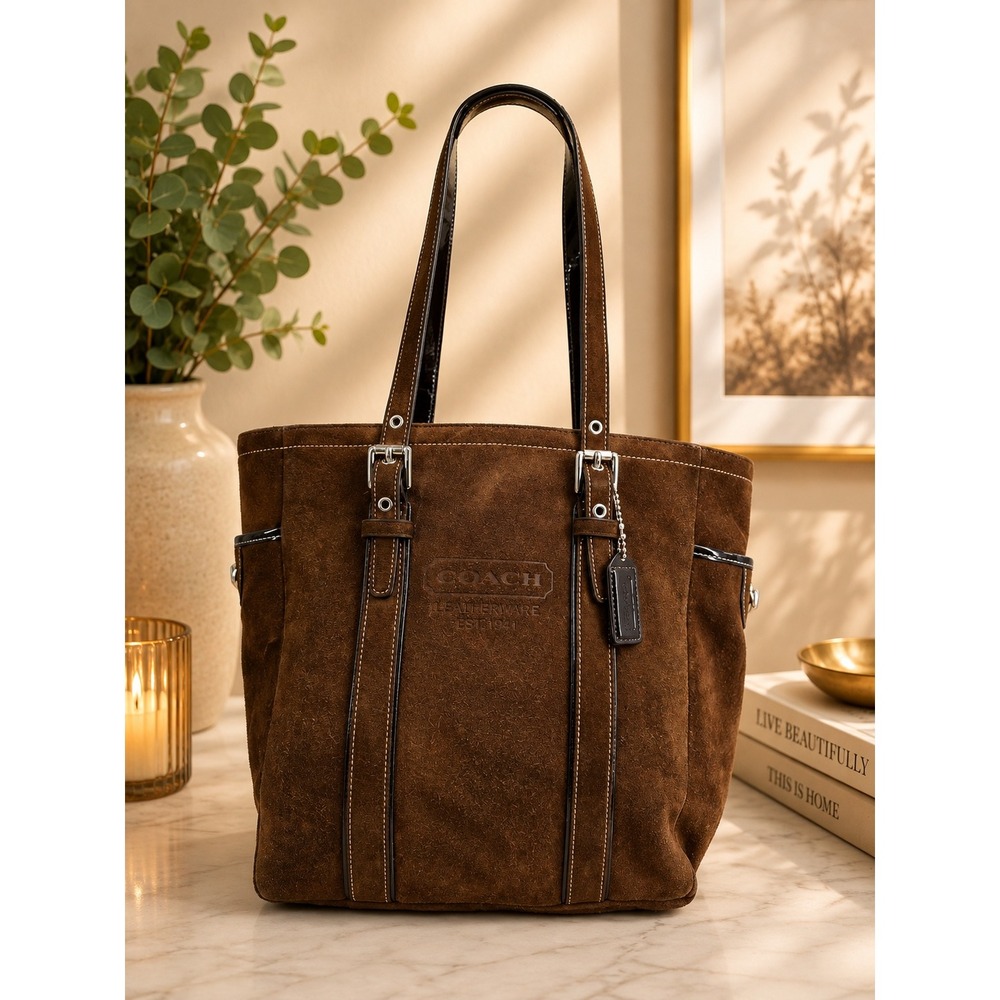 Coach Hamptons Buckle Tote Brown Suede Leather Shoulder Bag J3Q-9784
